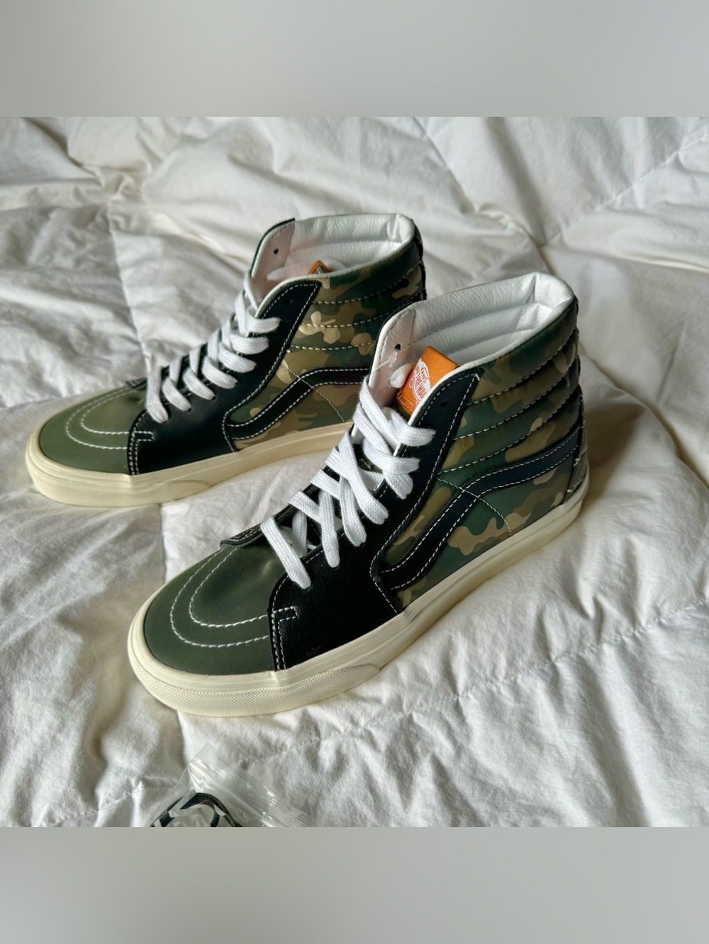 Vans sk8 Hi Mixed Utility Camo Skateboarding Skate Sneakers Unisex M: 7  W: 8.5